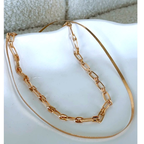 White Fox Boutique Gold Chain Set - Picture 1 of 7